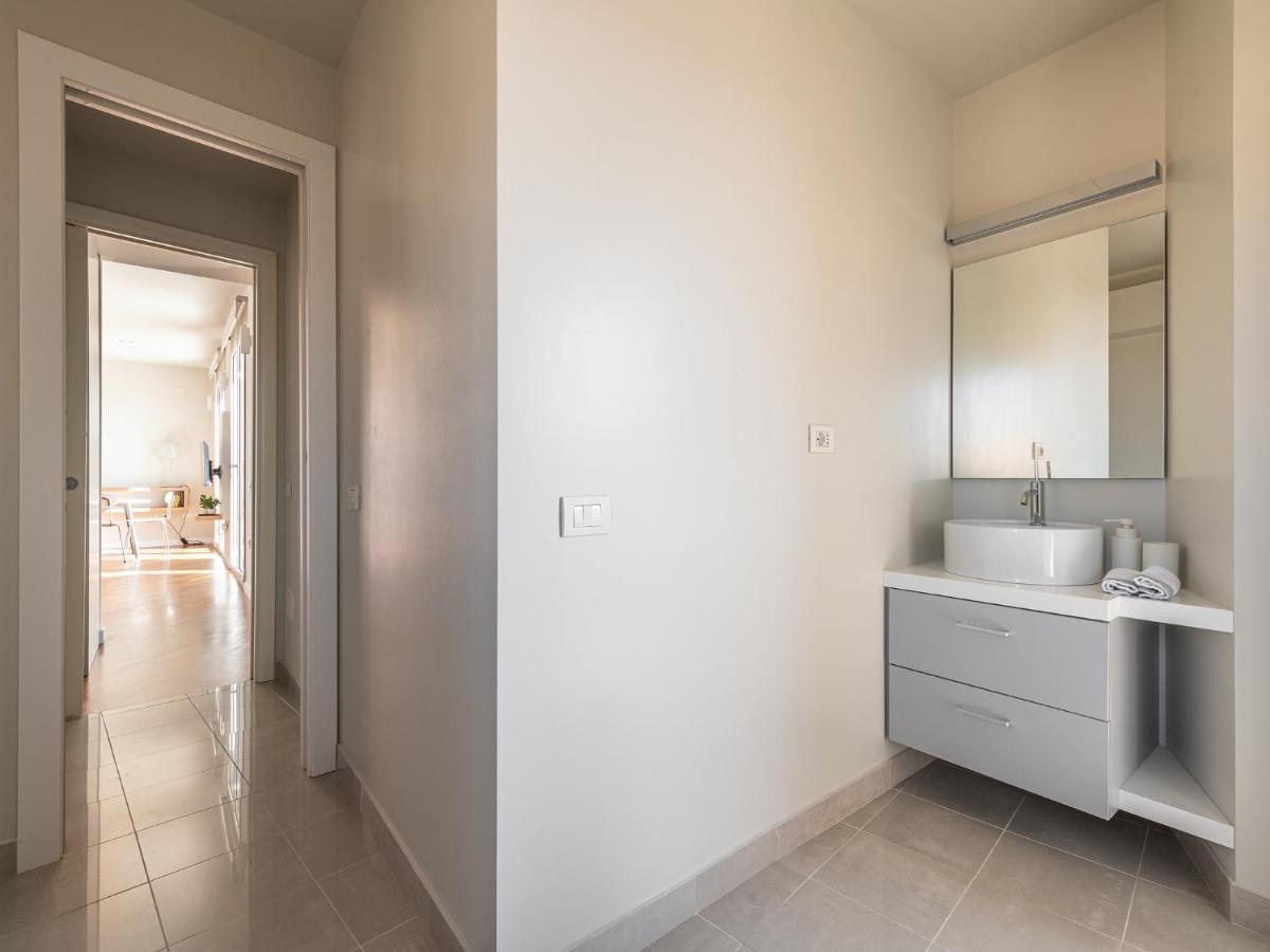 Penthouse Center Lägenhet Cagliari Exteriör bild