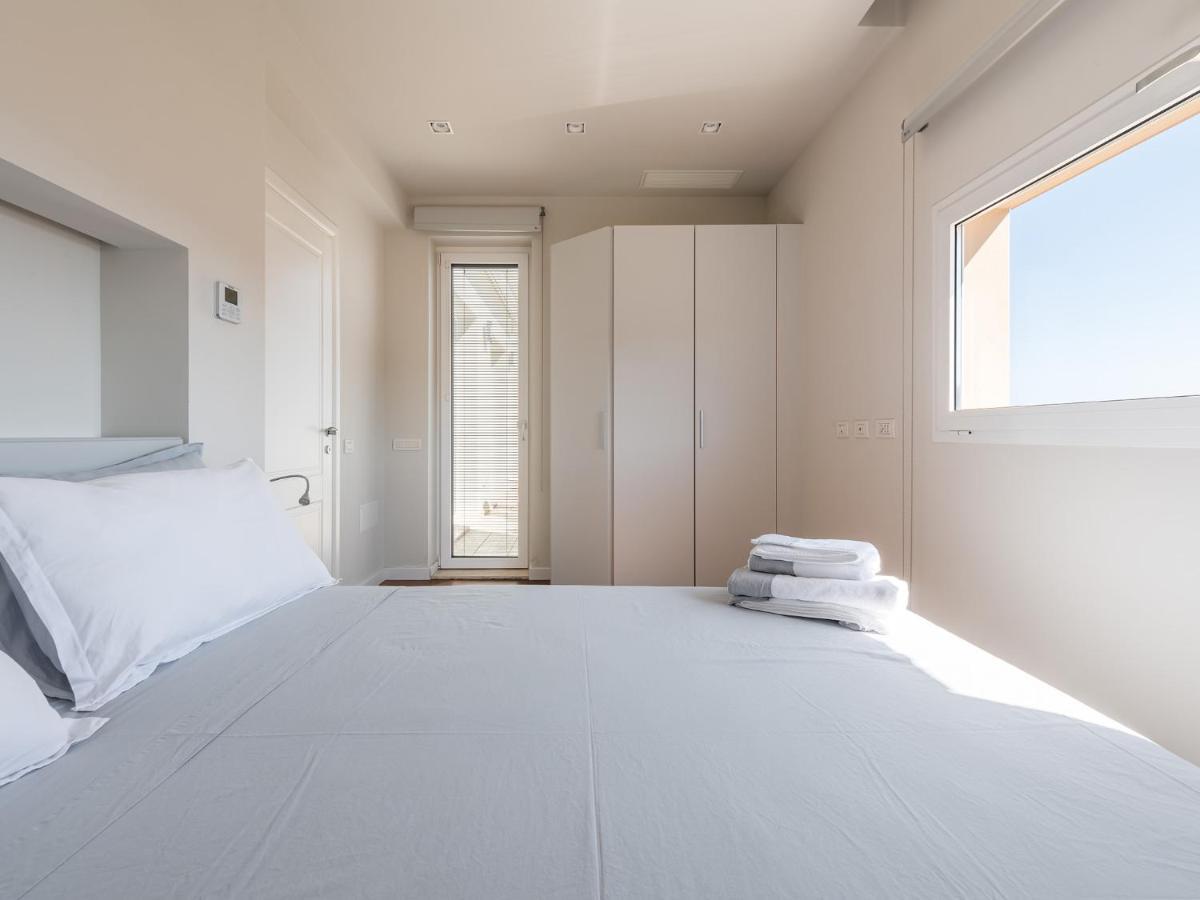 Penthouse Center Lägenhet Cagliari Exteriör bild
